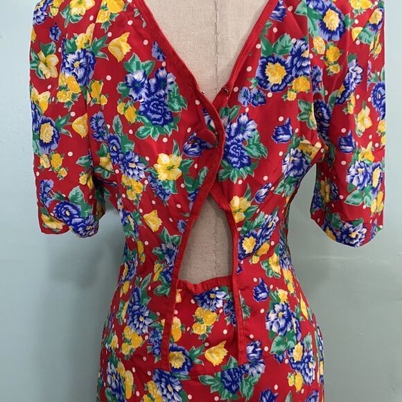 Vintage Floral Open Back Midi Dress - Picture 4 of 9